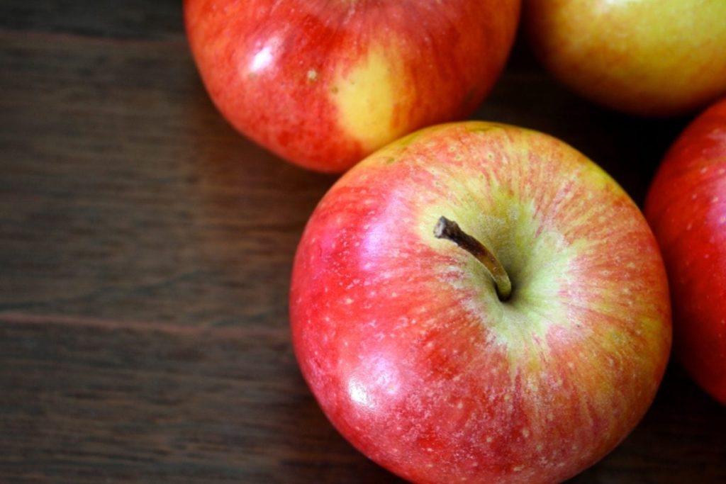 Apple- zero calories foods